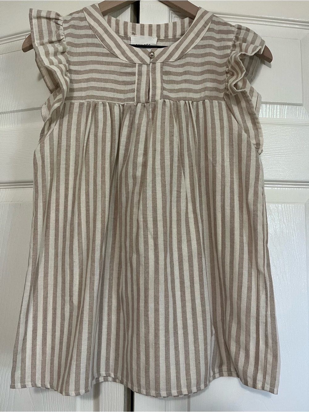 ANDREE BY UNIT Beige & White Striped Ruffle-Sleeve Top